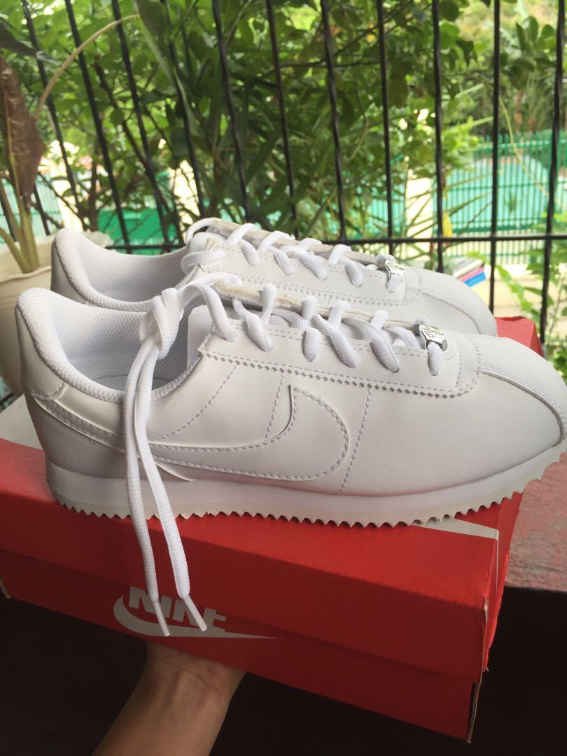 triple white cortez