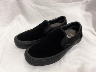 Vans💜Slip On PRO ✨懶人 懶人鞋 全黑 黑色 黑 黑鞋 余文樂 全黑鞋 麂皮 全麂皮