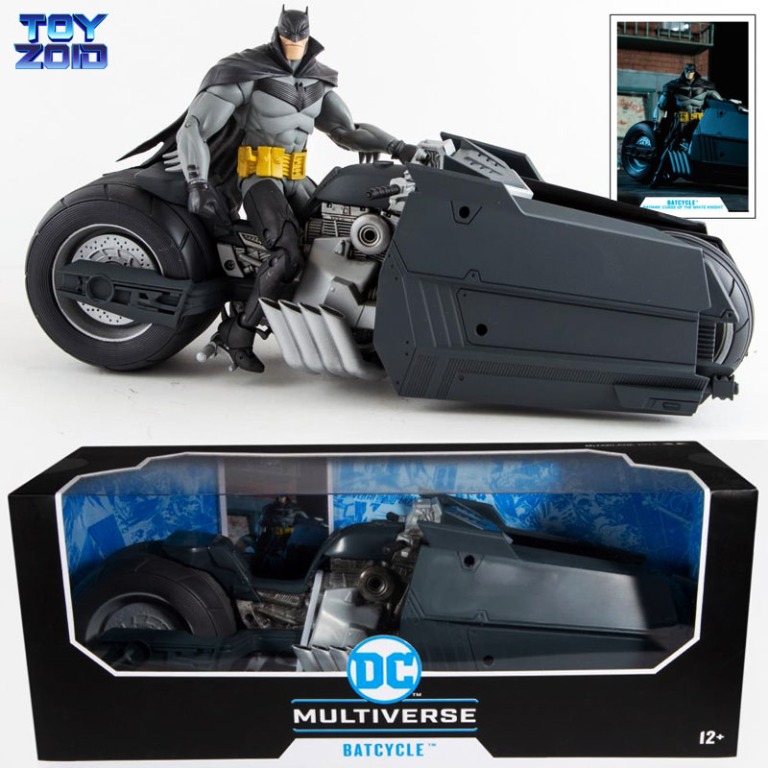 Batman Curse of the White Knight Batcycle DC Multiverse Mcfarlane, Hobbies  & Toys, Toys & Games on Carousell
