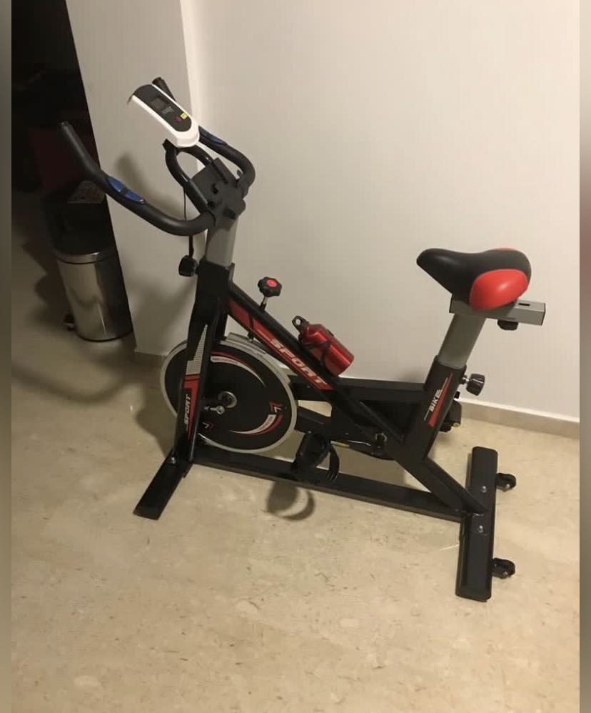 Work from home Spin Bike, Sports Equipment, Exercise & Fitness, Cardio