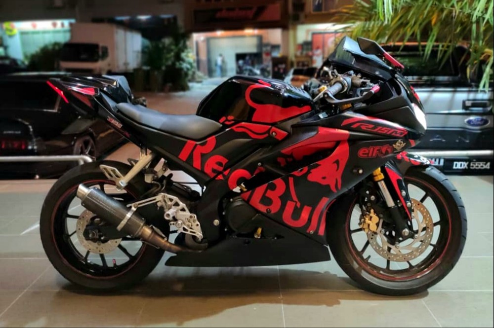 Yamaha R15 Black Redbull 2019 r25 155 cc Motorbikes on Carousell