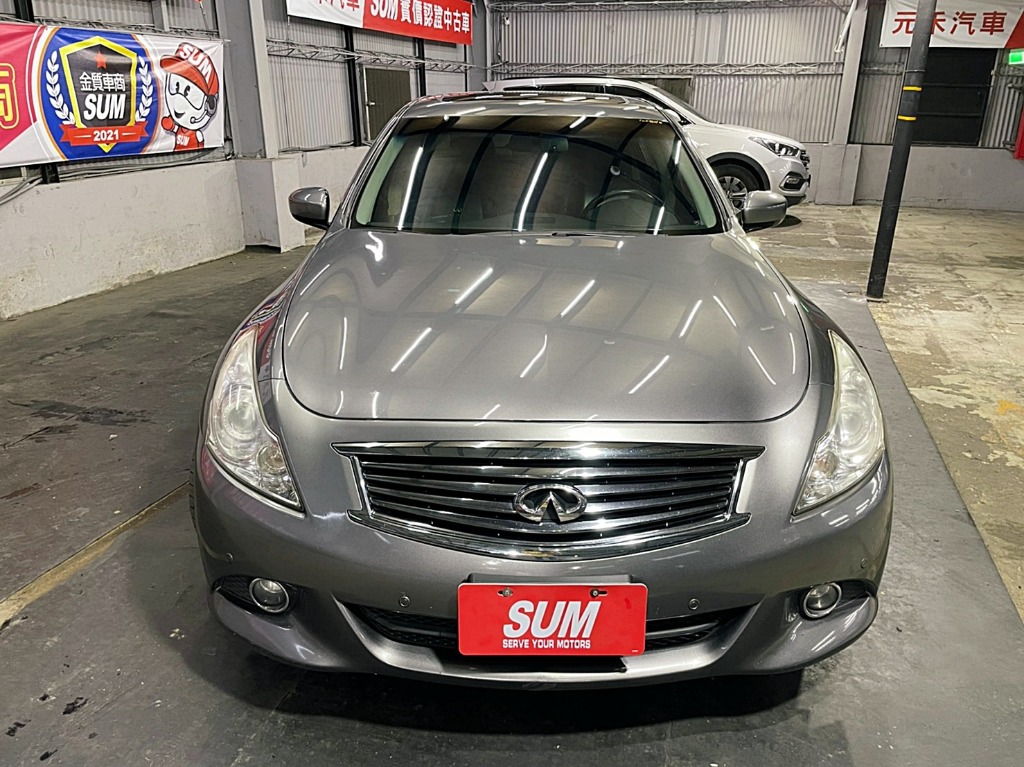 正12年出廠infiniti Sedan G25 2 5l 找錢實車實價全額貸一手車女用車非自售里程保證原版件 汽車 汽車出售在旋轉拍賣