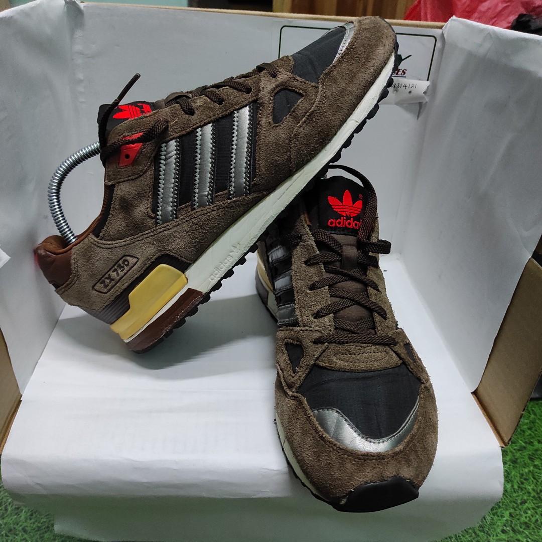 Adidas zx 750 size 7.5 deals