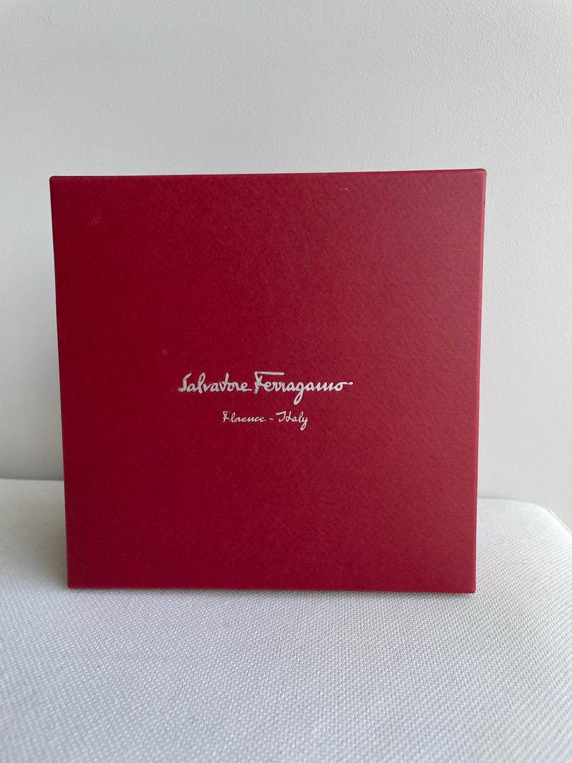 ferragamo belt box