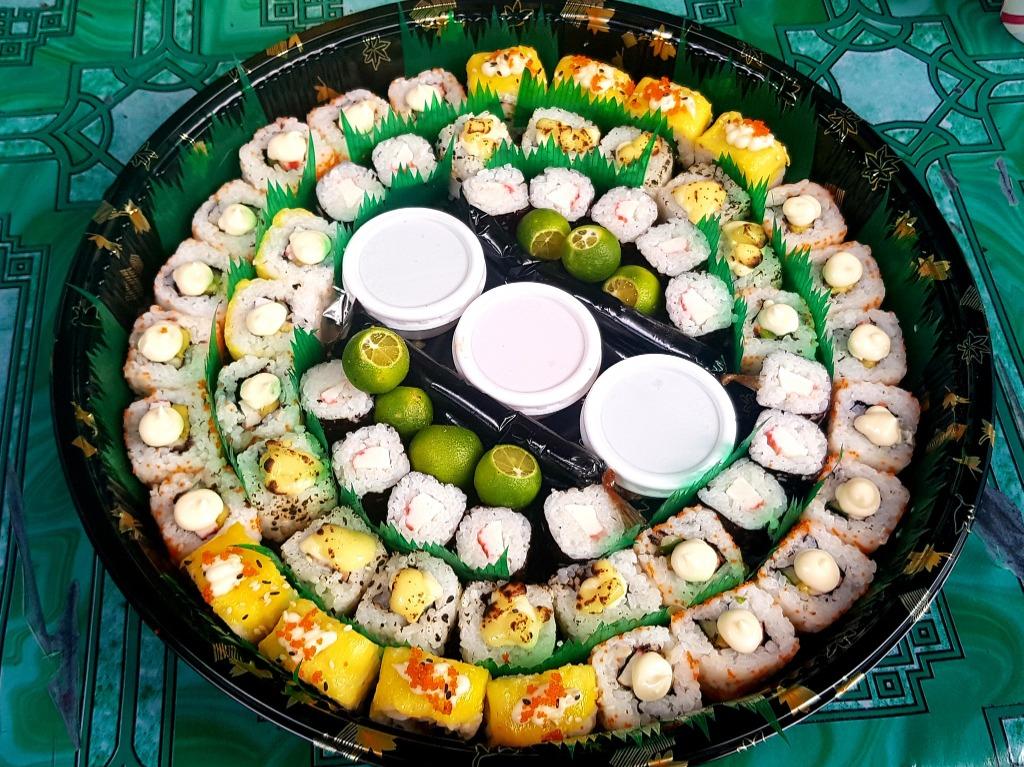 Authentic MAKI ROLLS 🥢 (Category: Local Eats) located in Malabon City. Submitted by overflowph (Listing ID 1069393345, Image 1). Description: FREE DELIVERY Malabon Areas: Hulo, Concepcion, Dampalit, Baritan, and Muzon. We delivered at lowest rate and we accept COD 👍 🥢 MAKI 10pcs (P120) 🍣🍣 🥢 MAKI 14pcs (P150) 🍣🍣 -California Roll -Makimono (P110 8pcs) -Mango Roll (P130 10pcs) -Cheesy Tuna Maki (P120 10pcs) 🥢 ASSORTED MAKI BILAO 🍣🍣 36pcs 