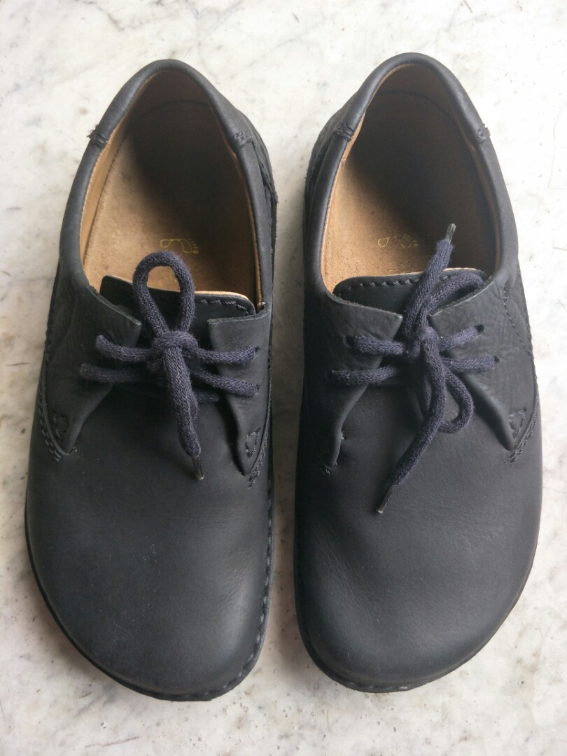 Birkenstock harga beli 2jtan jual 325rb Fesyen Wanita Sepatu di