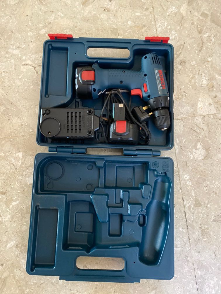 Bosch battery screwdriver, Everything Else on Carousell