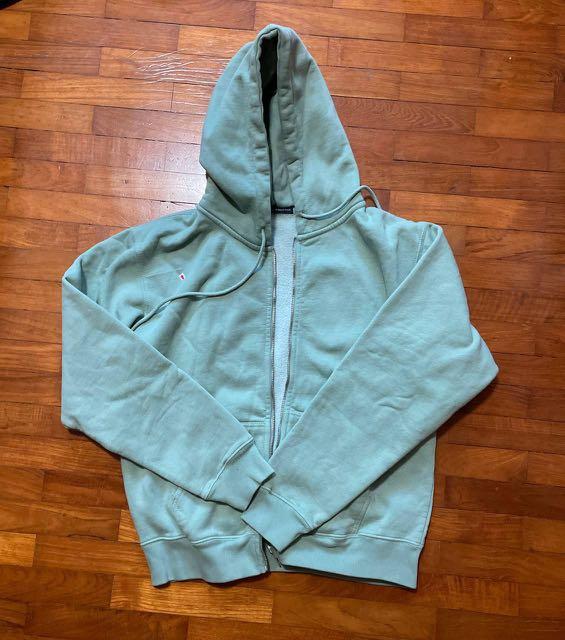 Brandy Melville Christy Hoodie (matcha green) (AUTHENTIC), Women's Fashion,  Coats, Jackets and Outerwear on Carousell