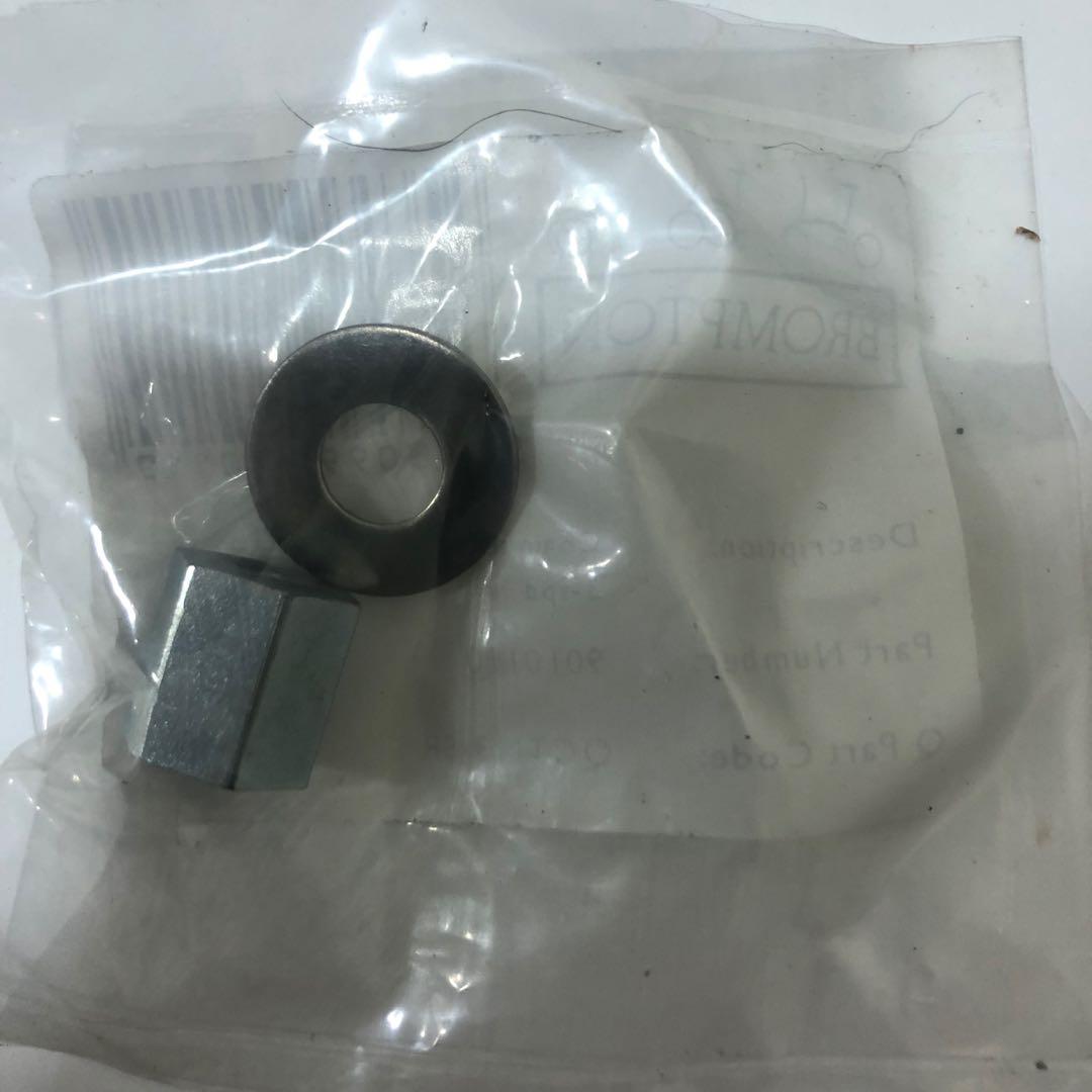 Brompton chain tensioner nut for 3 speed SRAM, Sports Equipment, Bicycles & Parts, Bicycles on
