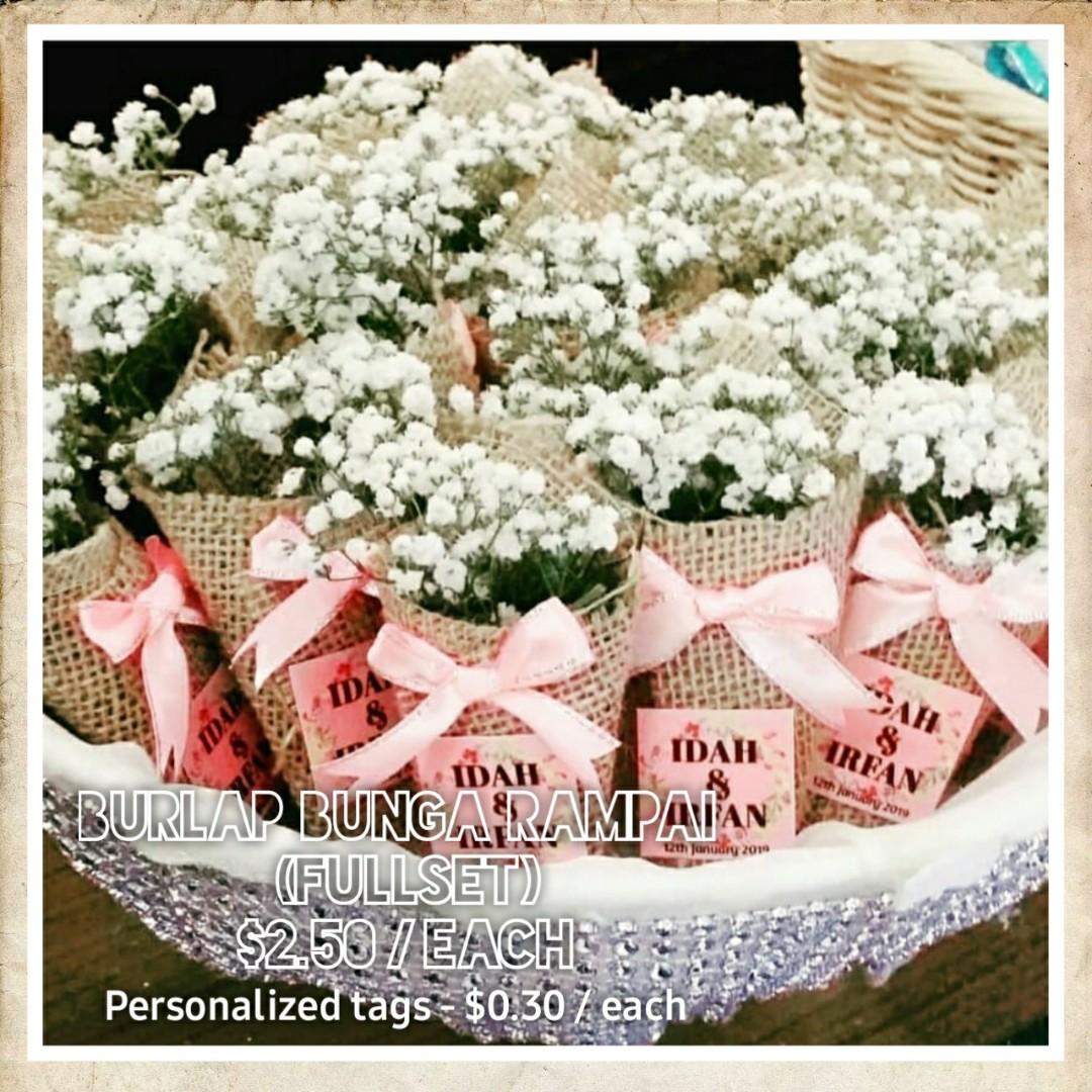 Bunga Rampai (Category: Handmade Craft) located in Singapore. Submitted by sydaz (Listing ID 1094119421, Image 1). Description: Handmade Burlap Bunga Rampai (fullset) Minimum 20pcs $2.50each wout tags Personalized tags chargeable at $0.30each.