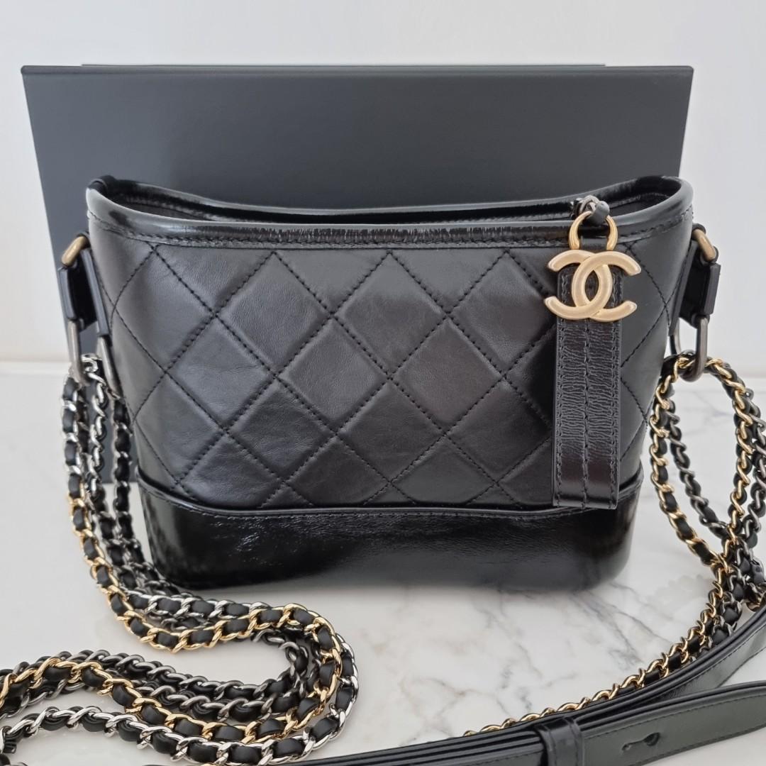 Chanel Small Gabrielle Hobo Bag Black Leather ref.144311 - Joli Closet