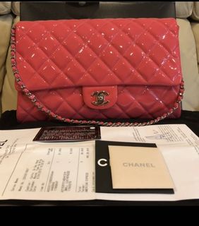 (Category: ) located in . Submitted by chanel_obsessions (Listing ID 1094099245, Image 1). Description: .