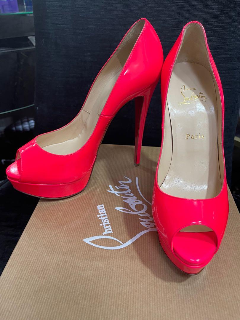 Louboutin rose fluo 2025