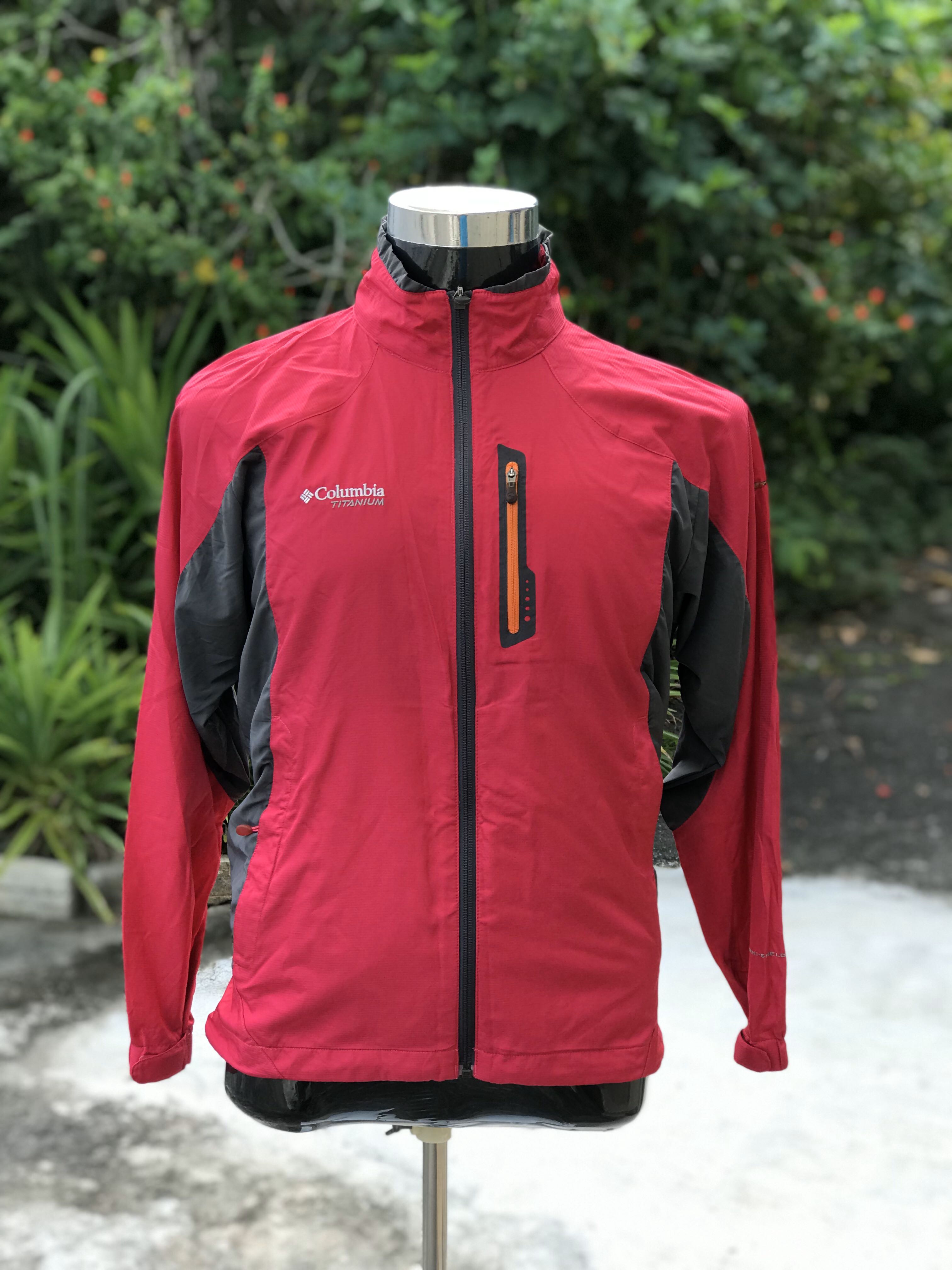 Columbia Titanium Windbreaker