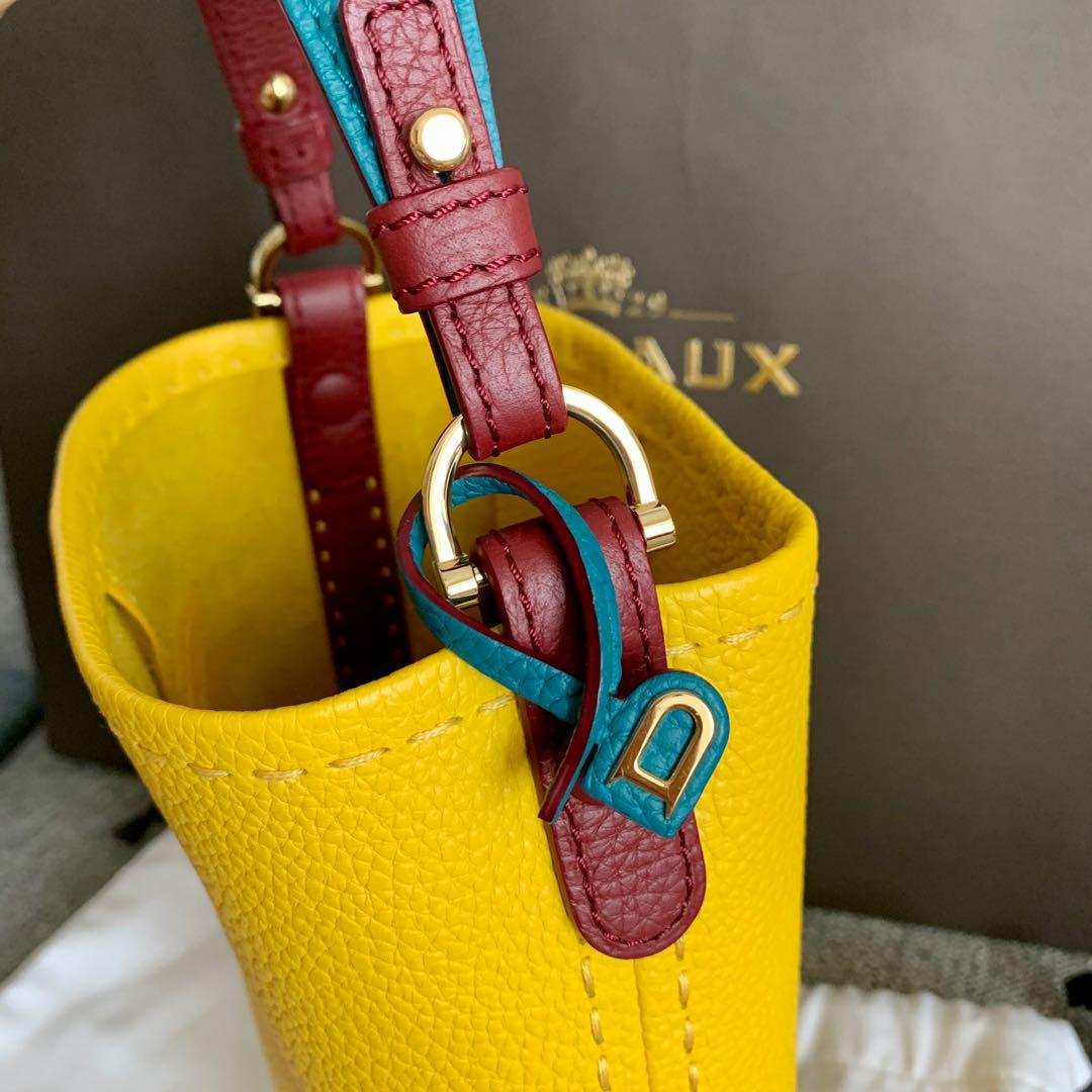 Delvaux Pin Mini Bucket 🖤💖RoséBLACKPINK同款💖🖤, 名牌, 手袋及銀包 Carousell