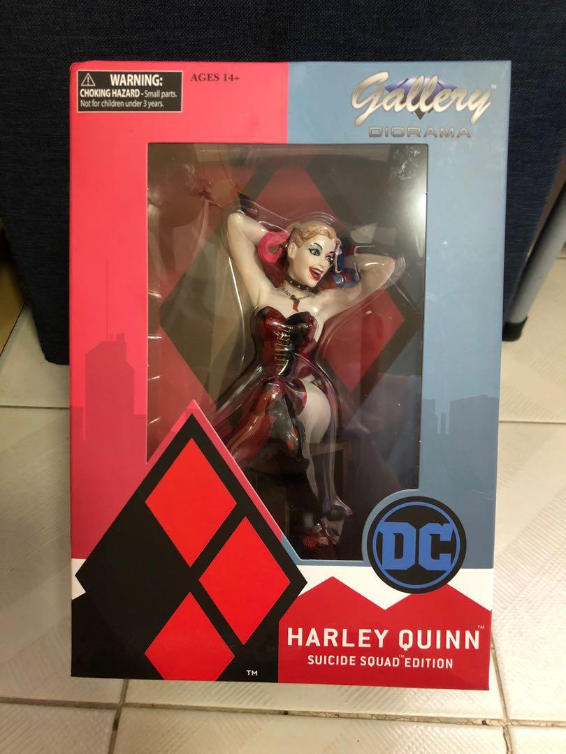 SUICID SQUAD Harley Quinn  N° 5 sticker 6x5 cm 