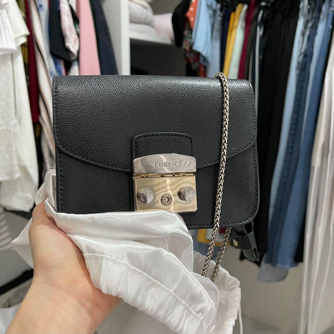 Furla metropolis black on sale