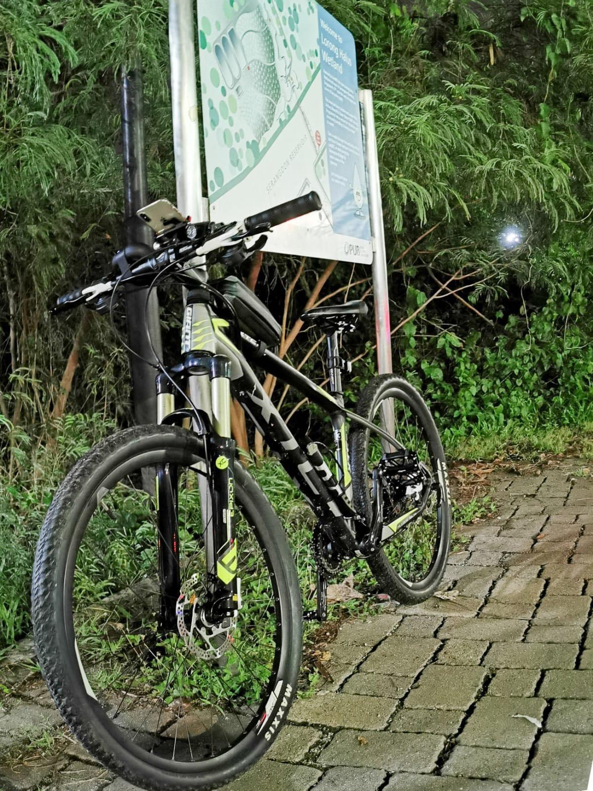 Giant xtc 27.5 2016 top