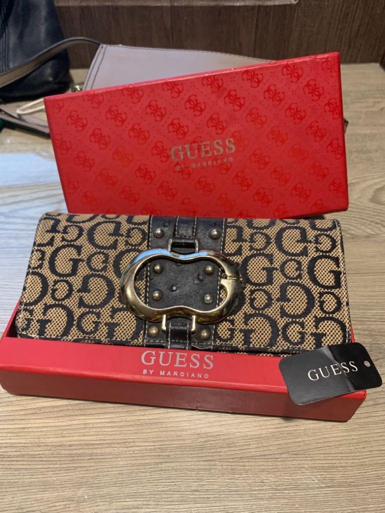 Guess Original Wallet, Fesyen Wanita, Tas & Dompet di Carousell