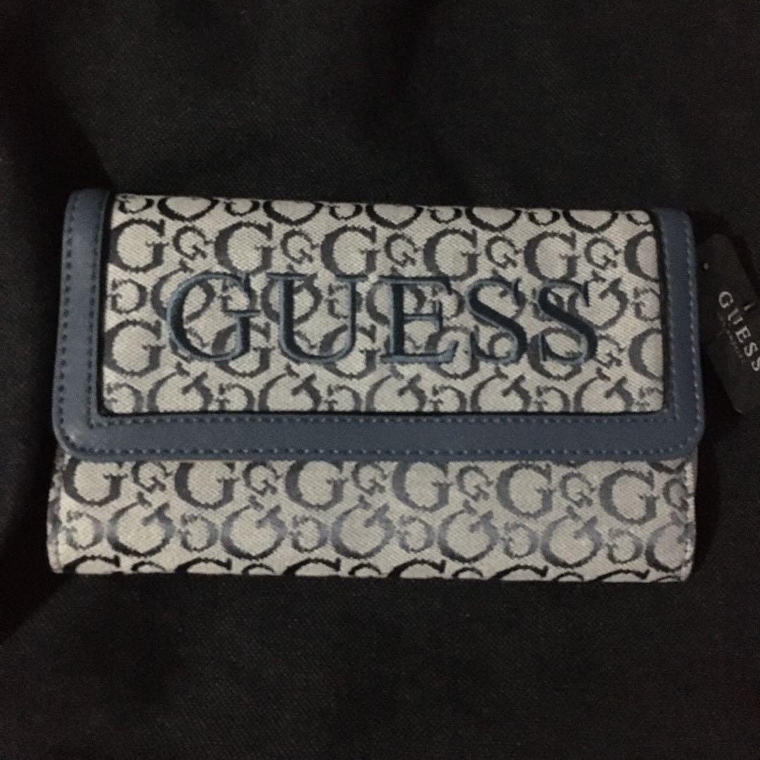 Guess trifold wallet, Women's Fashion, Bags & Wallets, Wallets & Card