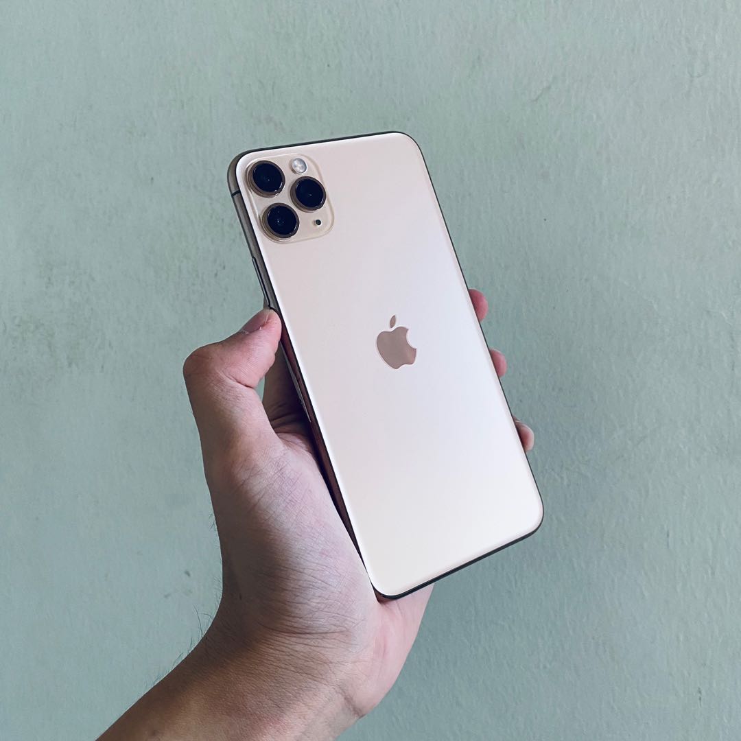 Iphone 11 Pro Max 256gb Zpset Gold Mobile Phones Tablets Iphone Iphone 11 Series On Carousell