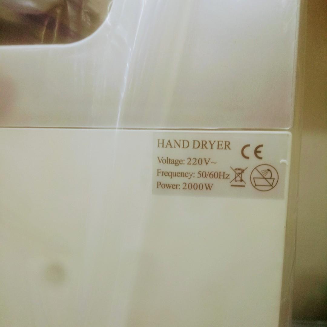 JET HAND DRYER 2000W, Furniture & Home Living, Bathroom & Kitchen