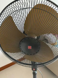 (Category: ) located in . Submitted by ciscouser1959 (Listing ID 1093909174, Image 1). Description: .