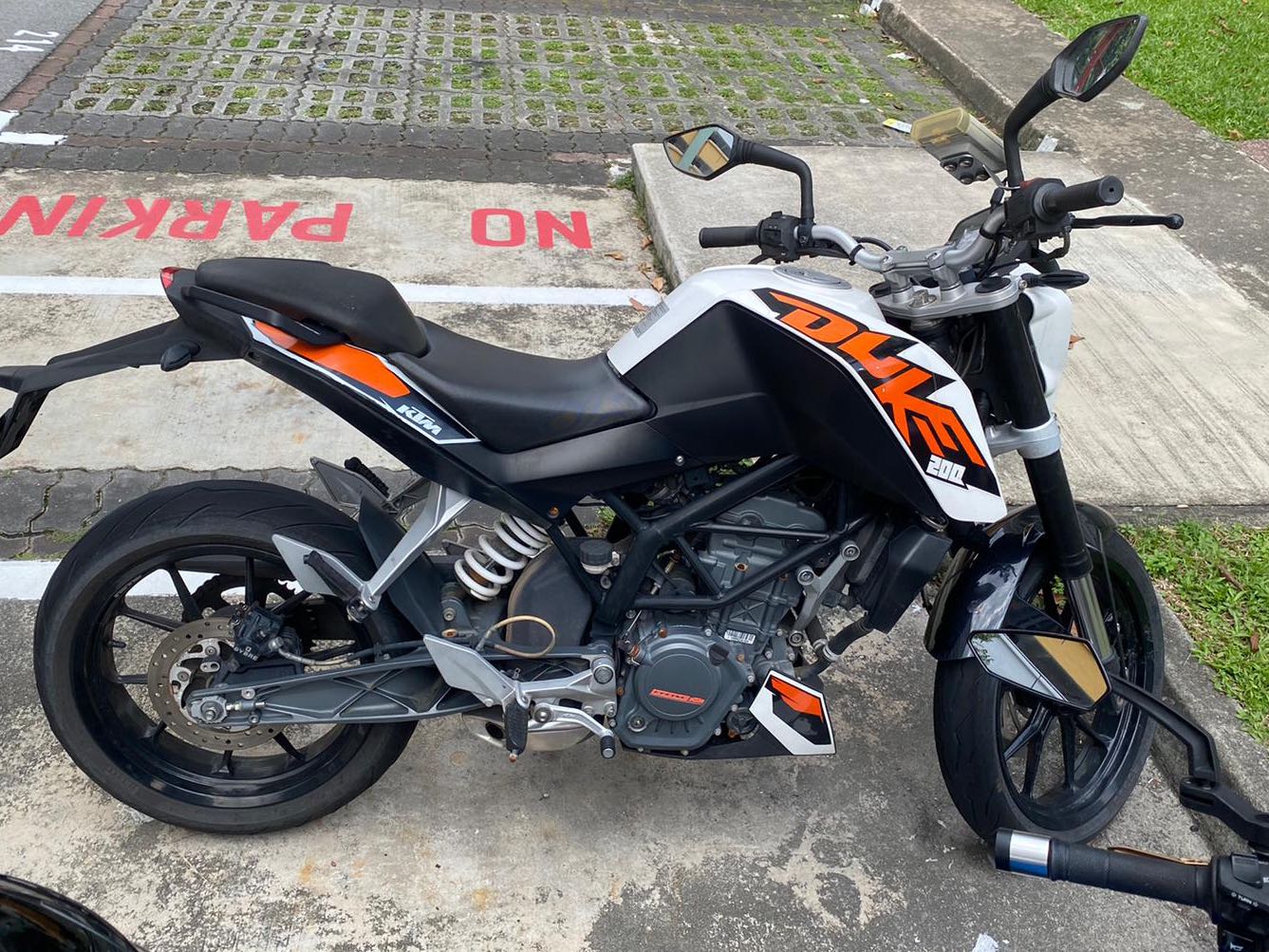200 discount duke 2015