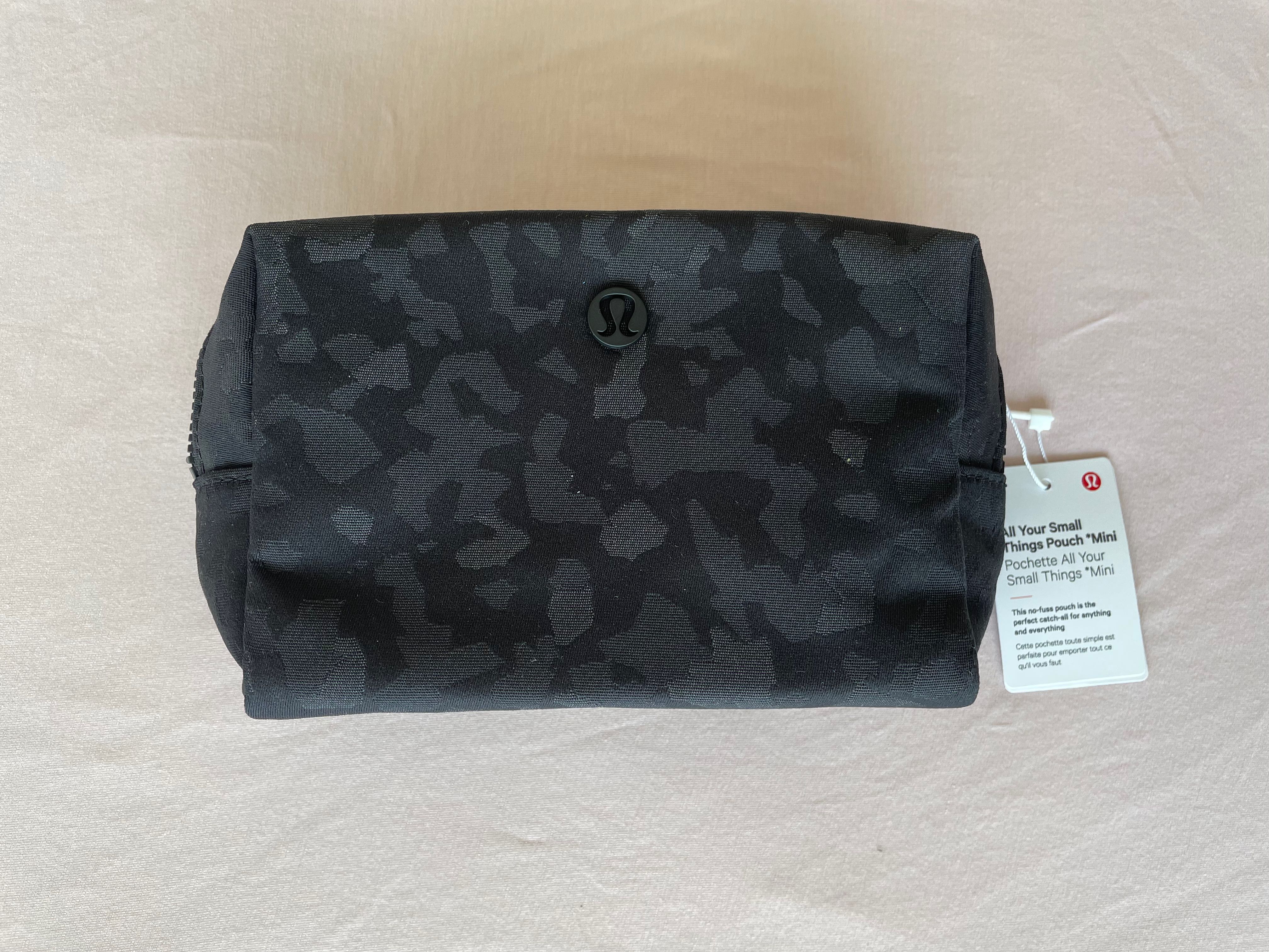 All your small things pouch hotsell lululemon