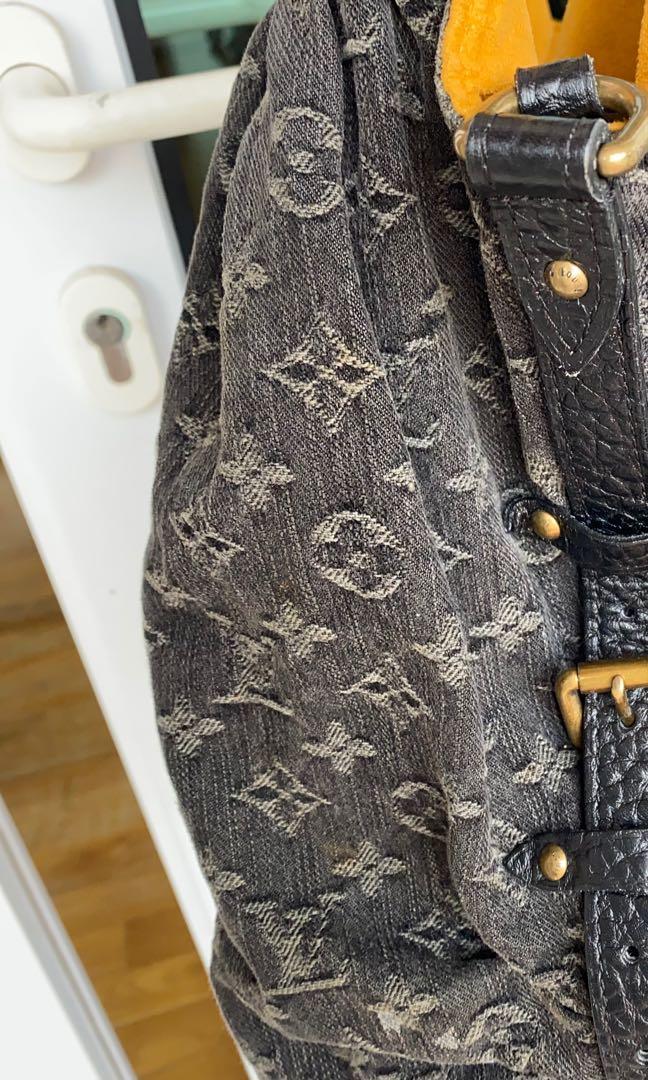 LV (Louis Vuitton) Mahina XL Denim noir, Women's Fashion, Bags & Wallets,  Shoulder Bags on Carousell