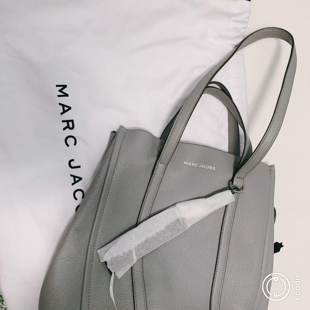 Marc jacobs 2025 tag tote 31