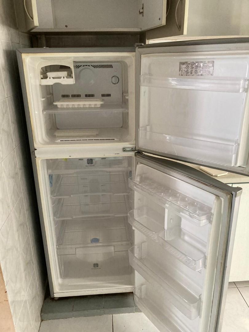Samsung fridge medium hot sale size