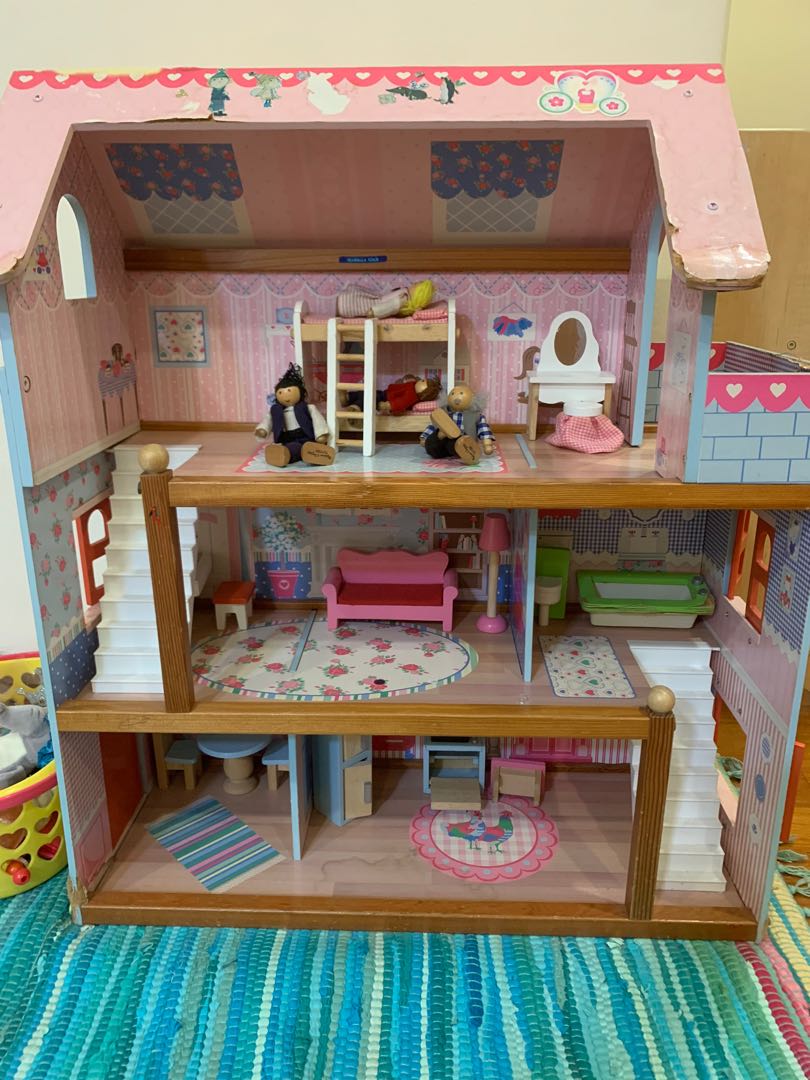 Melissa and online doug barbie house