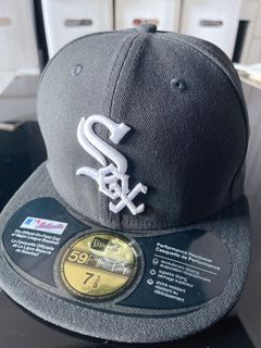 New Era Authentic Chicago White Sox 9FIFTY Snapback Black On Black - OSFM