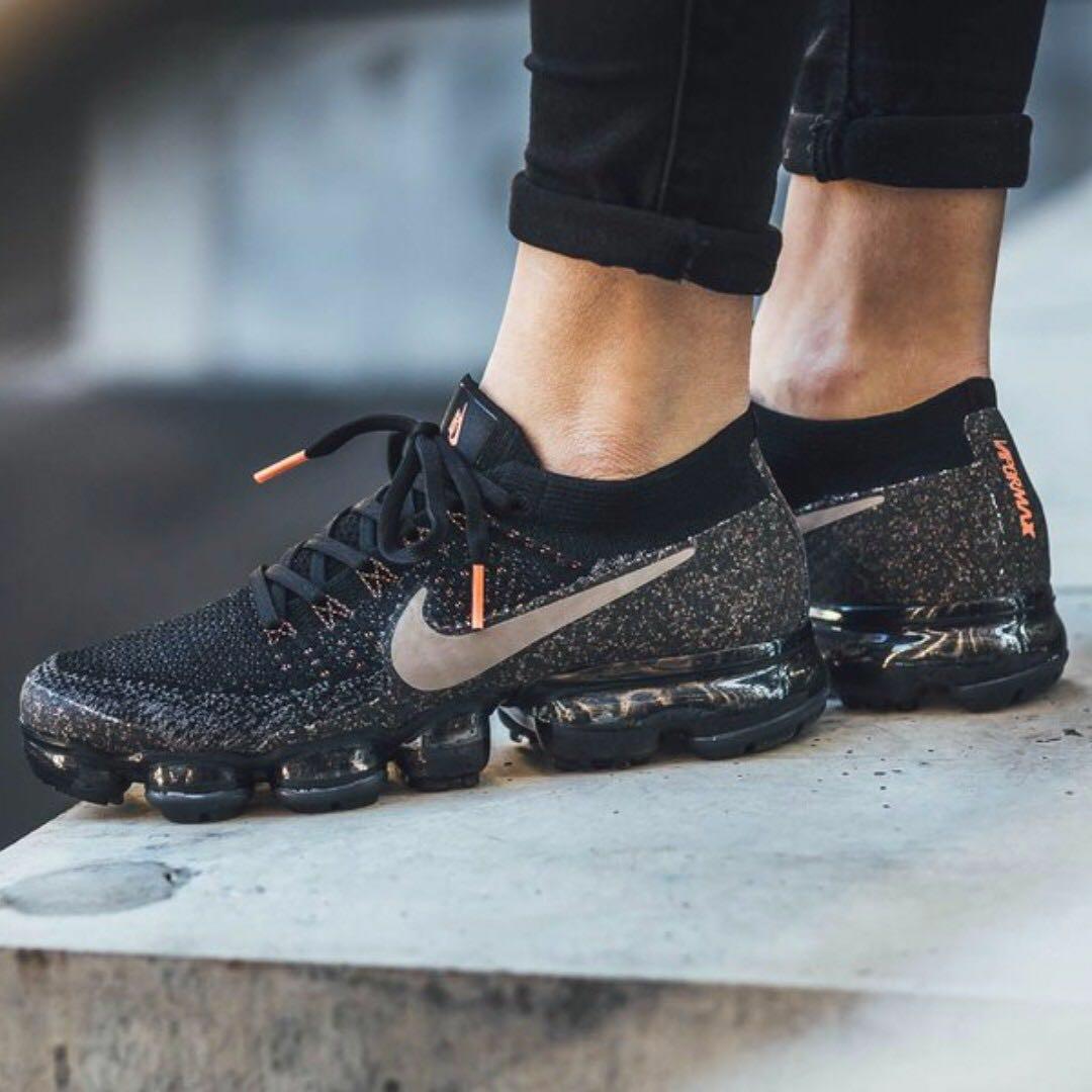 vapormax black dark mushroom