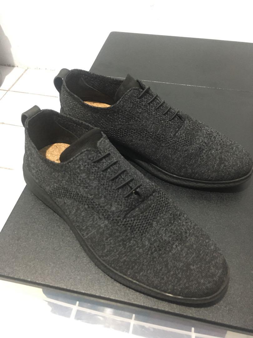 Oxford knit clearance oreo triple black
