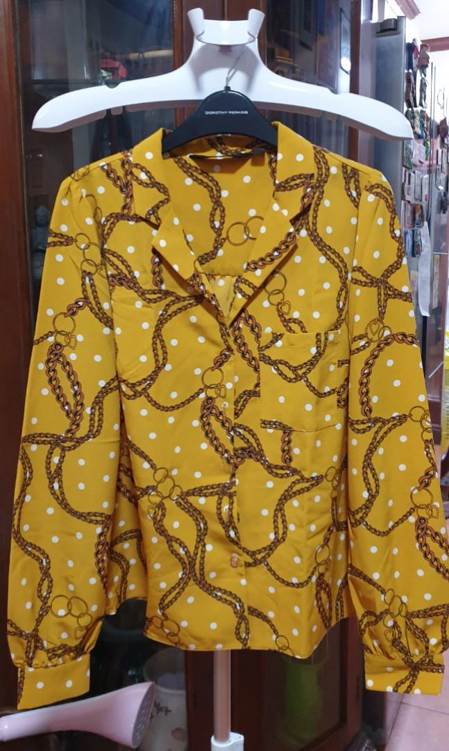 Preloved Dorothy Perkins top in mustard with chain print Women s