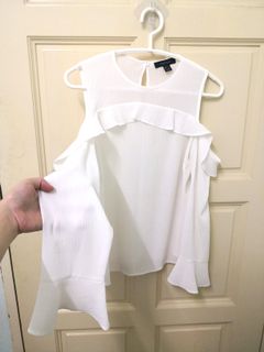 (Category: ) located in . Submitted by jun-preloved (Listing ID 1093935647, Image 1). Description: .