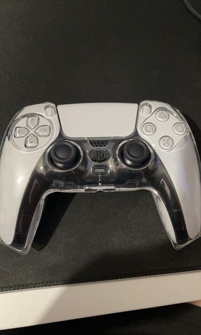 PS5 controller + case (Category: Controllers) located in Singapore. Submitted by yuhki99 (Listing ID 1094030798, Image 1). Description: I have the box as well I’ve used it less than 10 times Condition is very good.