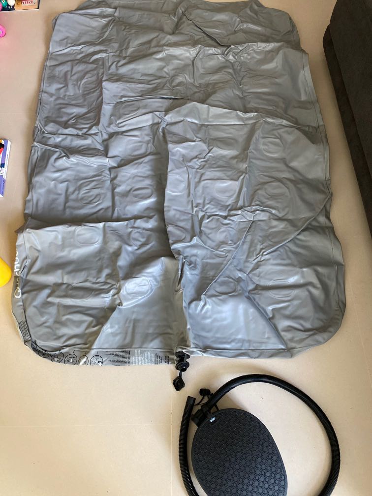 Quechua single air bed with pump, Hobbies & Toys, Travel, Travel