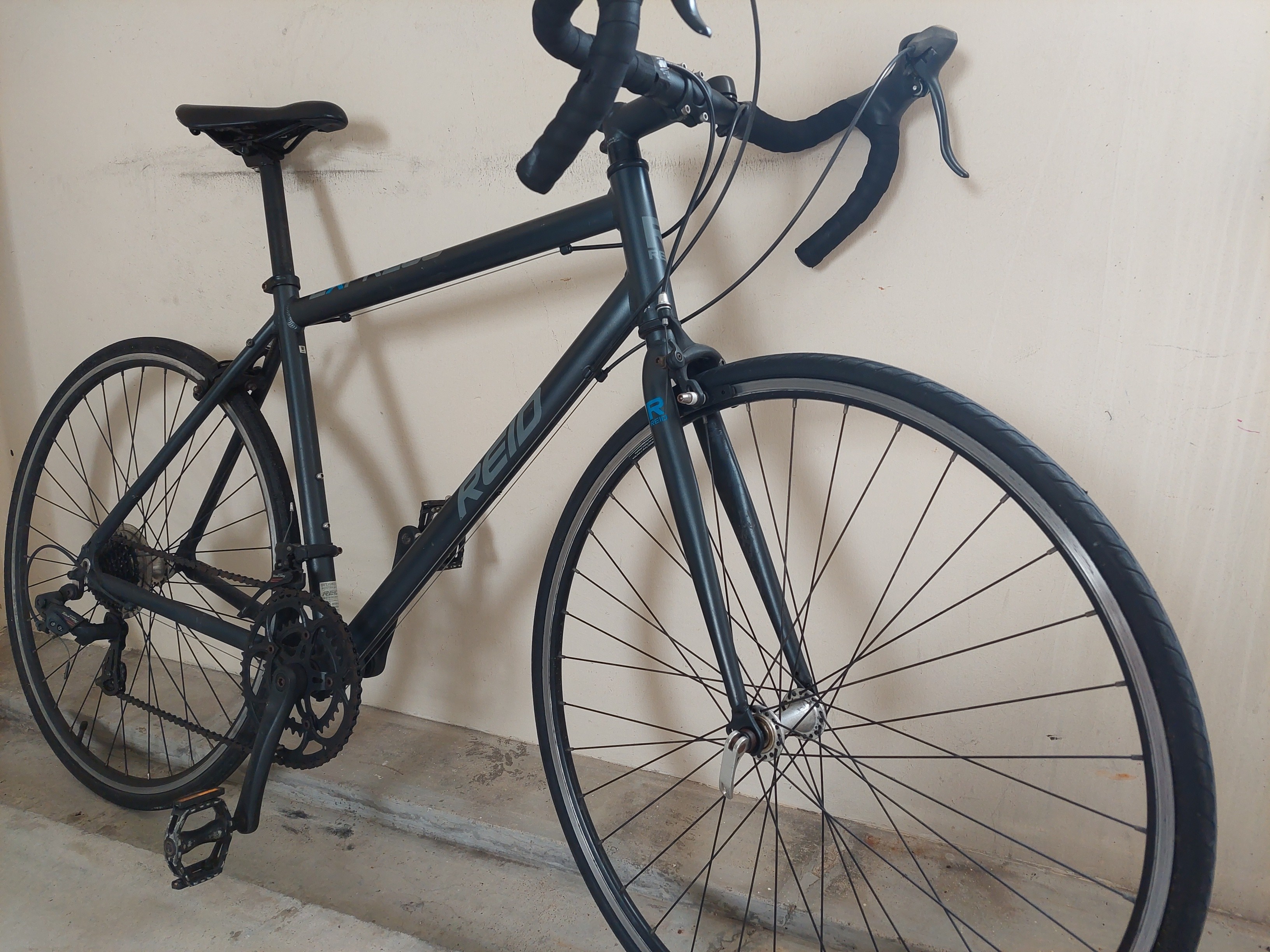 Reid Express Road bike, Sports Equipment, Bicycles & Parts, Bicycles on Carousell