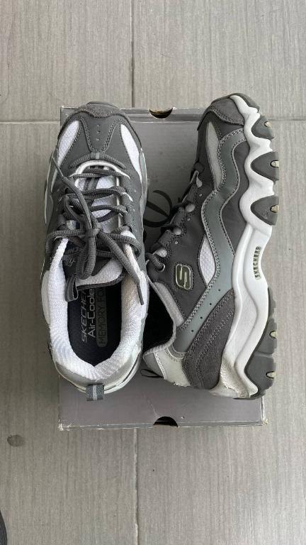 FIXED PRICE Defect Skechers D LITES 2 in Gray