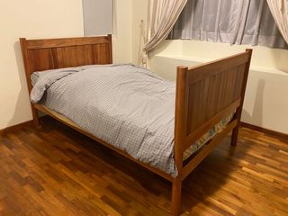 (Category: ) located in . Submitted by yellowdaffodils_ (Listing ID 1094055217, Image 1). Description: .