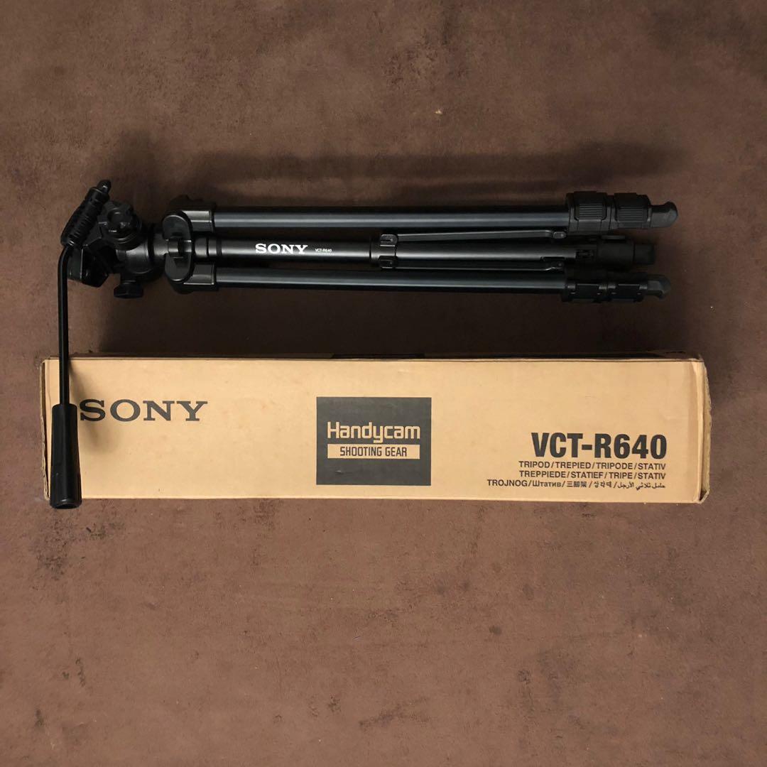 Sony VCT-R640 Video Tripod, Photography, Video Cameras on Carousell
