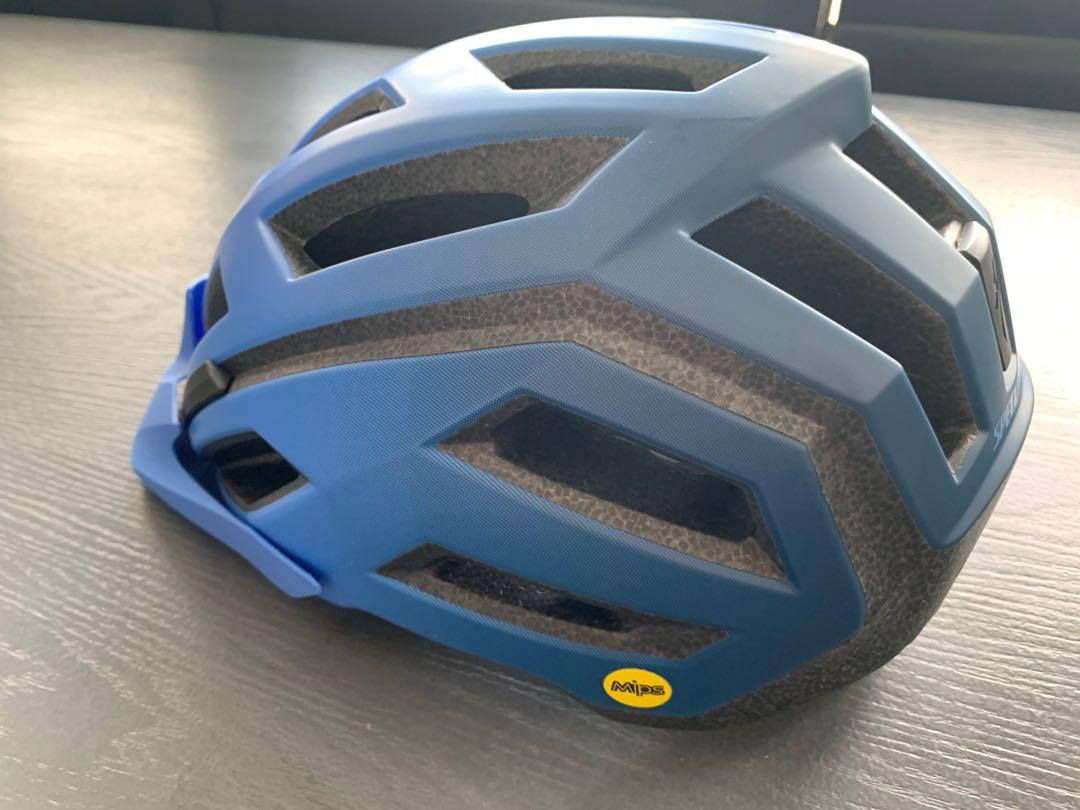 Specialized Tactic 3 Helmet (Category: Parts & Accessories) located in Singapore. Submitted by dirtriderz111 (Listing ID 1093919890, Image 2). Description: Size M (55cm-59cm) Newly bought, used only a handful of times.