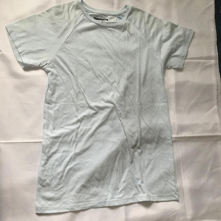 Straightforward T-Shirt Bundle (Light Blue & Salmon Pink) (Category: Tshirts & Polo Shirts ) located in Quezon City. Submitted by paaangs (Listing ID 1093945650, Image 3). Description: Tag: XS Dimensions: • Length: 25 inches • Width: 14 inches Rfs: Decluttering Used once Individual Price: 170 each Issue: Salmon Pink shirt has washable small stain (see picture number 6) Pm me for more details Colors may vary due to lighting.