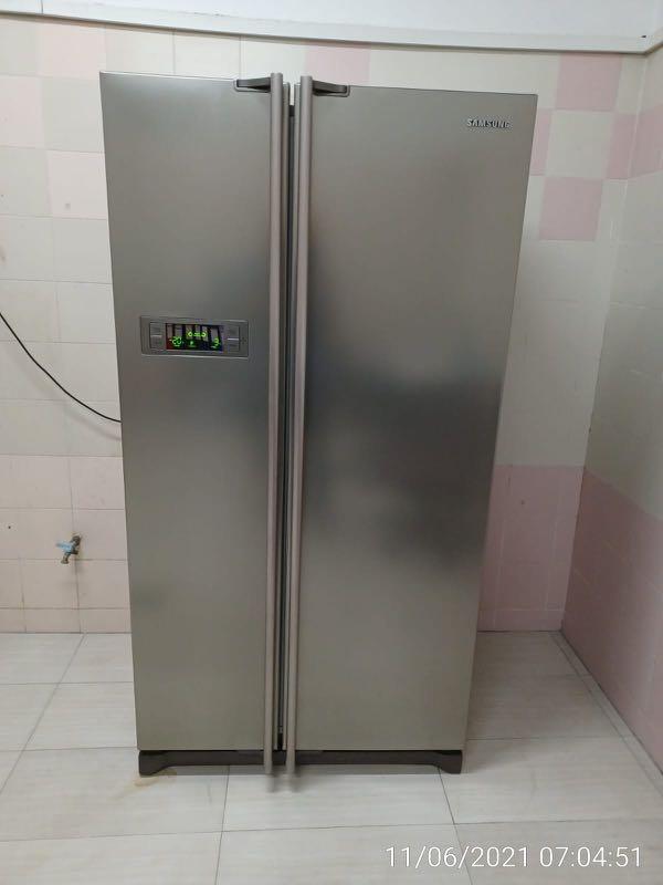 Used Samsung fridge for sale, TV & Home Appliances, Kitchen Appliances
