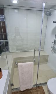 (Category: ) located in . Submitted by pricey (Listing ID 1094064830, Image 1). Description: .