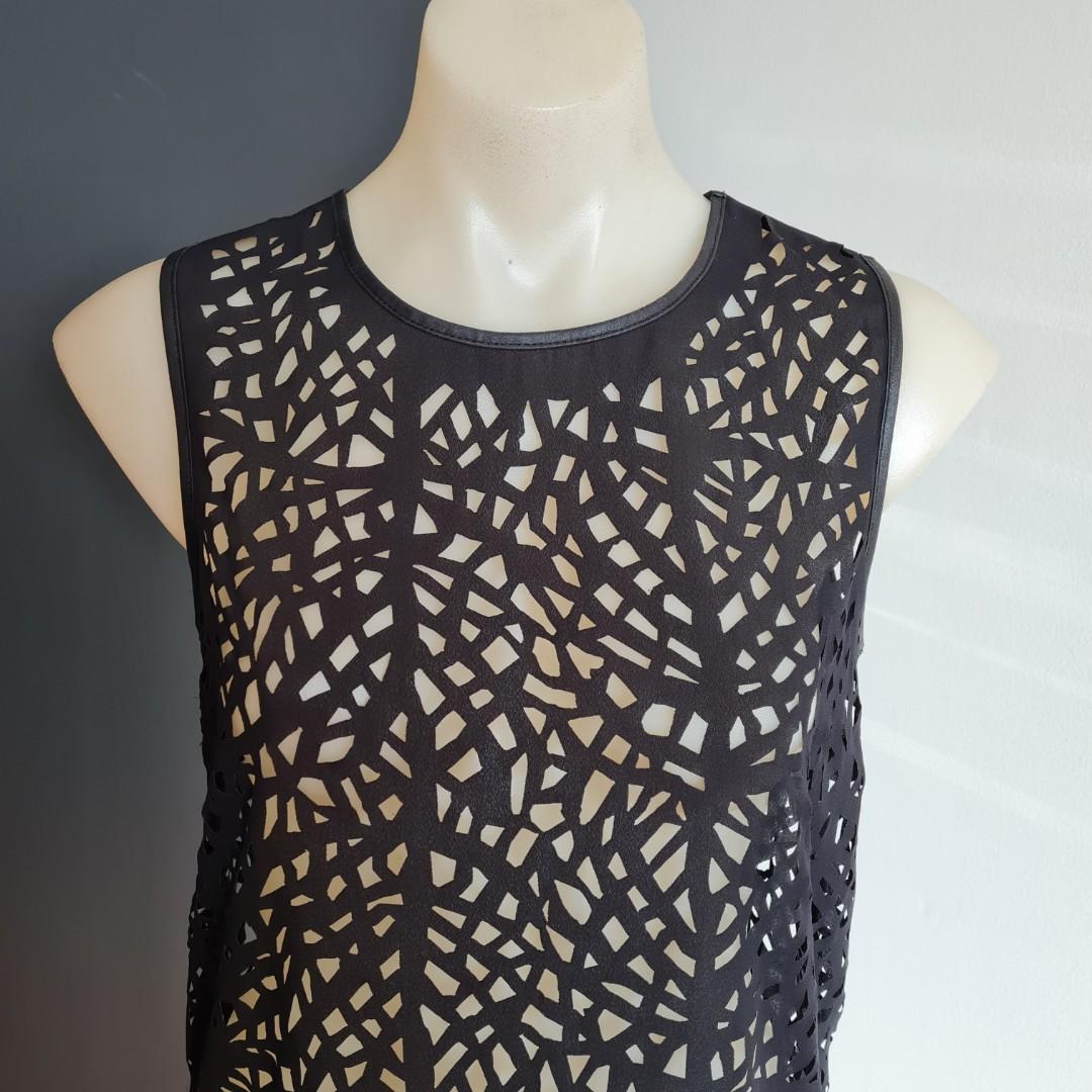 Women's size 6 'CAMILLA AND MARC' Gorgeous black intricate tank top - EUC (Category: Women's Clothes) located in Sydney. Submitted by bilic83 (Listing ID 1094055668, Image 2). Description: .