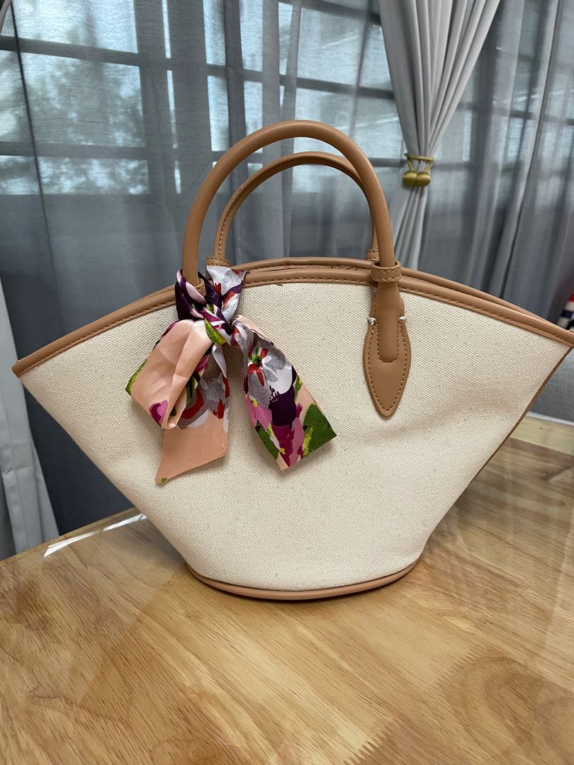 Zara beach bag hotsell